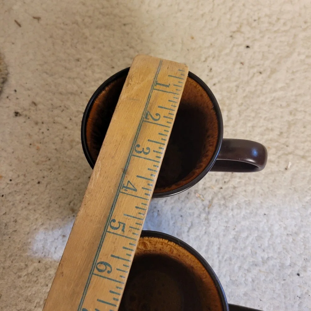 Pier 1 Imports Stoneware Mugs Set of 2 Brown Amber Excellent Reactive Glaze Bead
